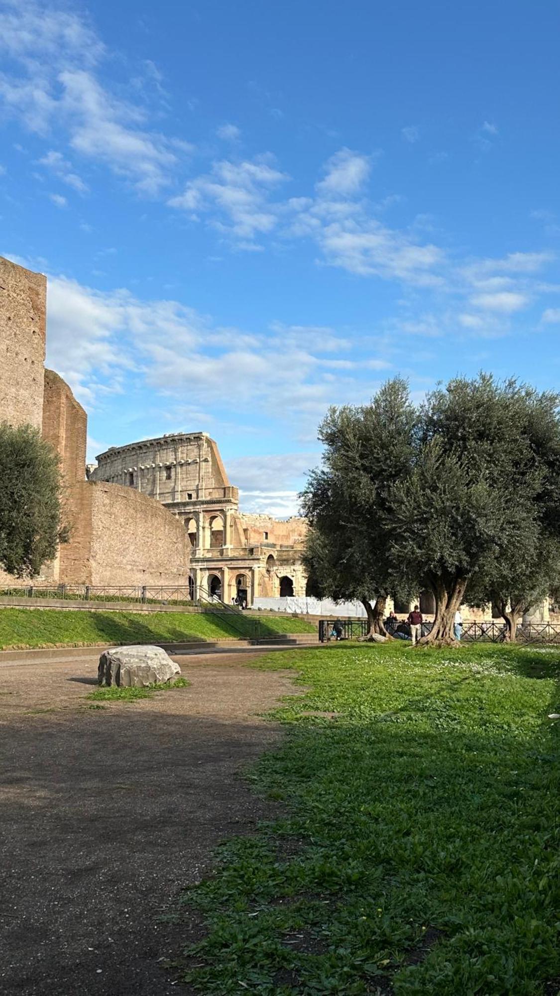 Interno 4 In Rome - Aventino E Circo Massimo Apartment Luaran gambar